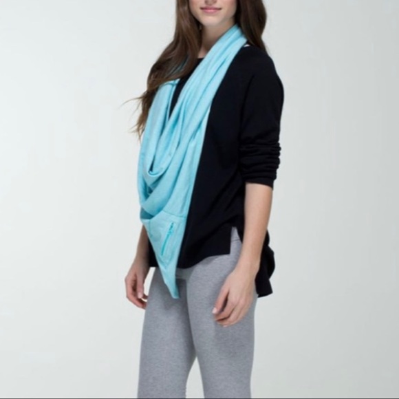 Lululemon • Angel Blue • Throw Me Over Scarf - Picture 4 of 7